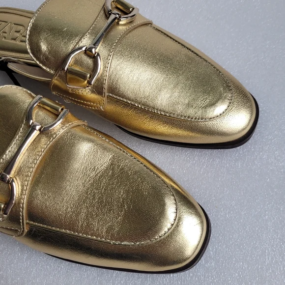 Zara Gold Loafers - Picture 4 of 11